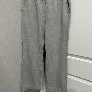 Nuuds Women’s Heather Gray Wide Leg Sweat Pants